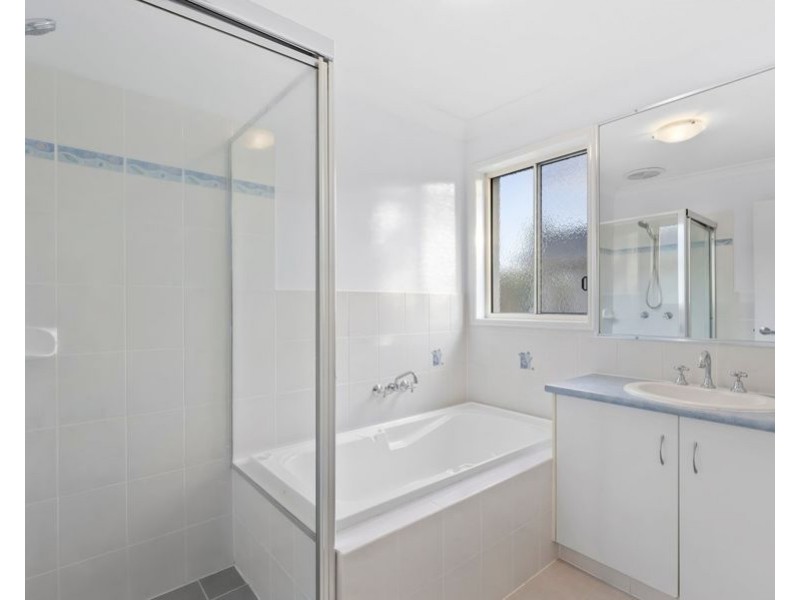 30 Tanzen Drive, Arundel QLD 4214