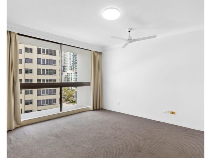 9E/80 The Esplanade, Surfers Paradise QLD 4217