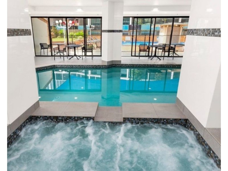 9E/80 The Esplanade, Surfers Paradise QLD 4217