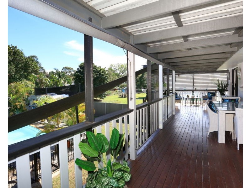 12 Echlin Street, Labrador QLD 4215