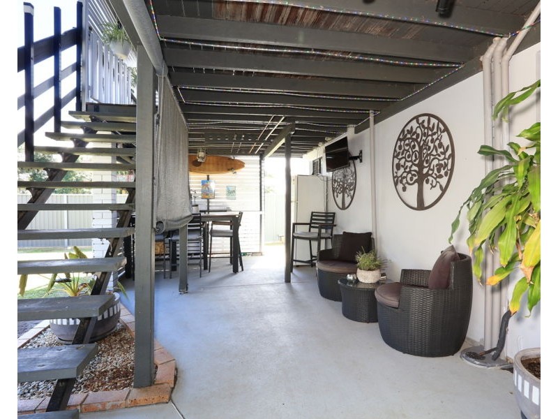 12 Echlin Street, Labrador QLD 4215