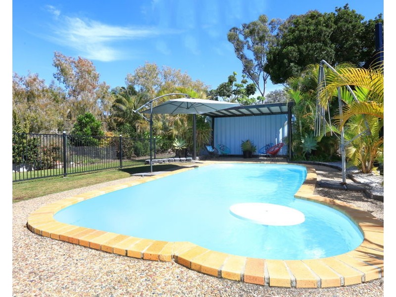 12 Echlin Street, Labrador QLD 4215
