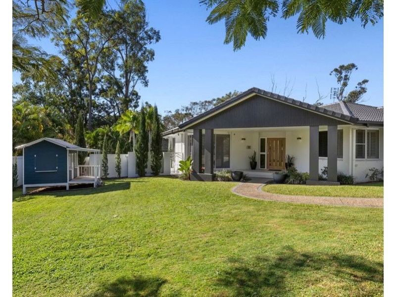 1 Jarvis Place, Arundel QLD 4214