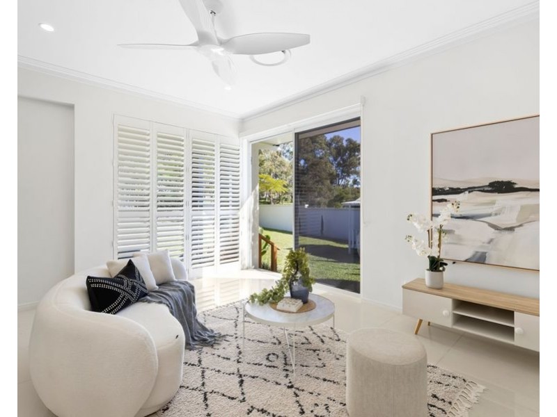 1 Jarvis Place, Arundel QLD 4214