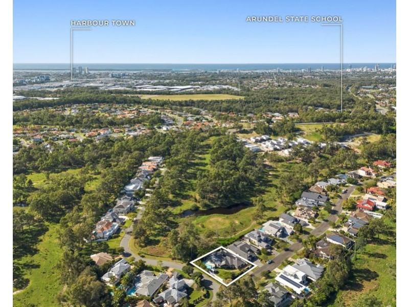 1 Jarvis Place, Arundel QLD 4214
