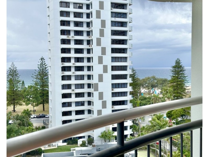 103/15 Victoria Avenue, Broadbeach QLD 4218