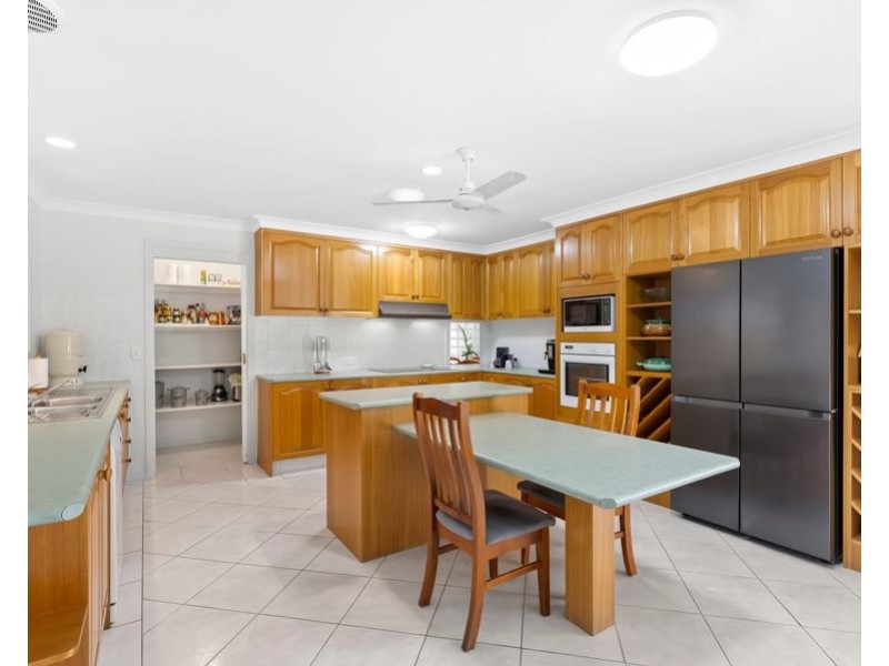 5 Camberwell Circuit, Robina QLD 4226