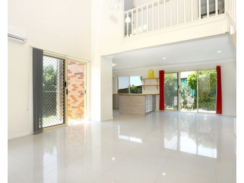 20/2 Doyalson Place, Helensvale QLD 4212