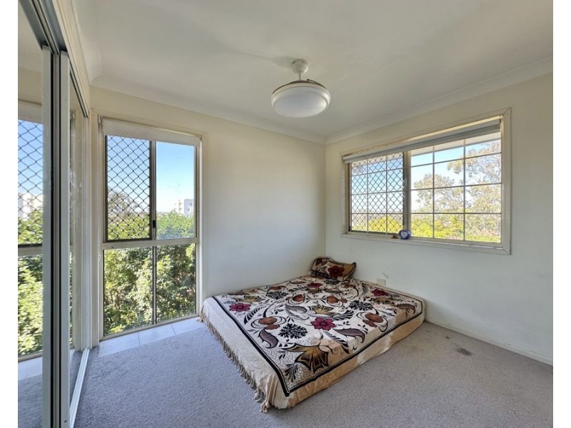 20/2 Doyalson Place, Helensvale QLD 4212