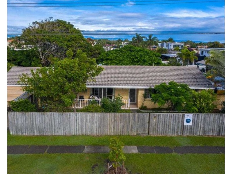19 Rio Vista Boulevard, Broadbeach Waters QLD 4218
