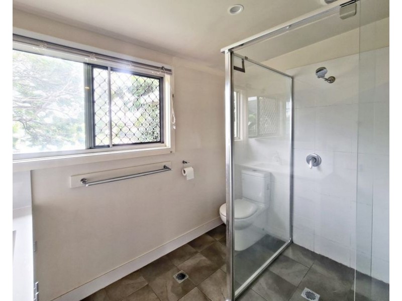 19 Rio Vista Boulevard, Broadbeach Waters QLD 4218