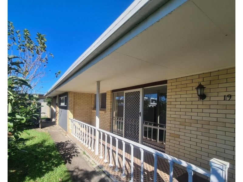19 Rio Vista Boulevard, Broadbeach Waters QLD 4218