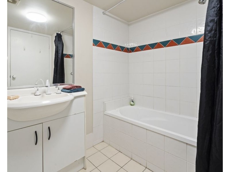 22/170 High Street, Southport QLD 4215