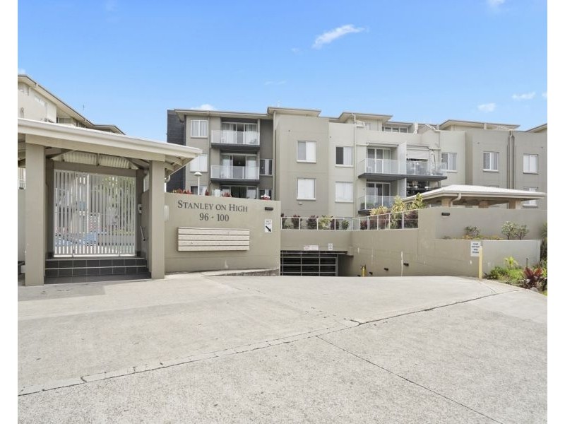 303A/96-106 High Street, Southport QLD 4215