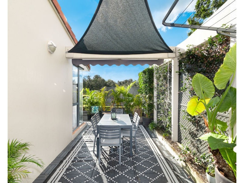 143/125 Santa Cruz Boulevard, Clear Island Waters QLD 4226