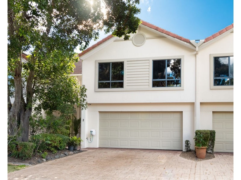 143/125 Santa Cruz Boulevard, Clear Island Waters QLD 4226