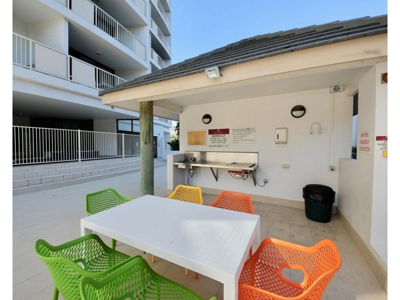 501/42 Surf Parade, Broadbeach QLD 4218