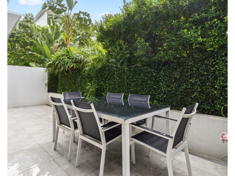 4115/1-7 Waterford Court, Bundall QLD 4217