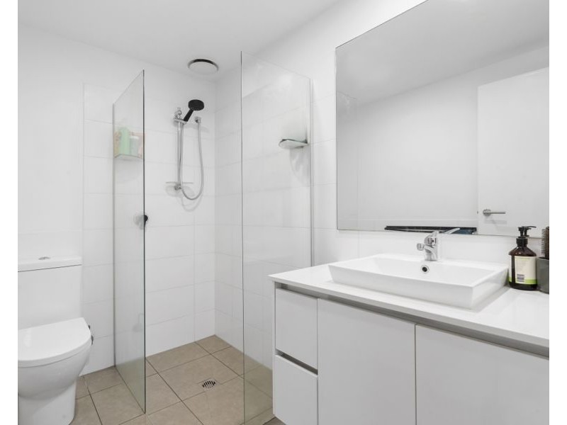 4115/1-7 Waterford Court, Bundall QLD 4217