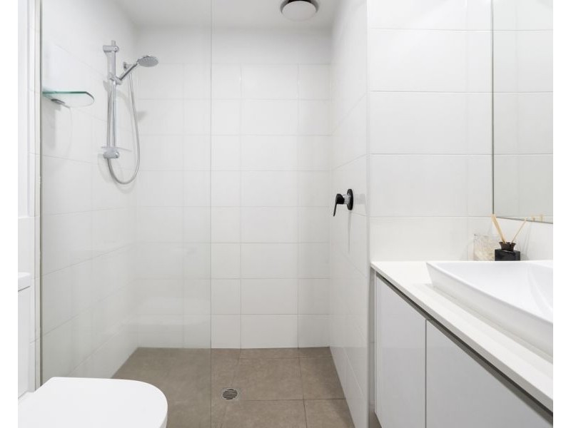 4115/1-7 Waterford Court, Bundall QLD 4217