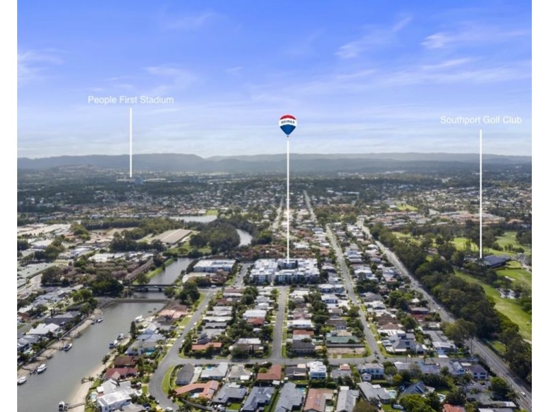 4115/1-7 Waterford Court, Bundall QLD 4217