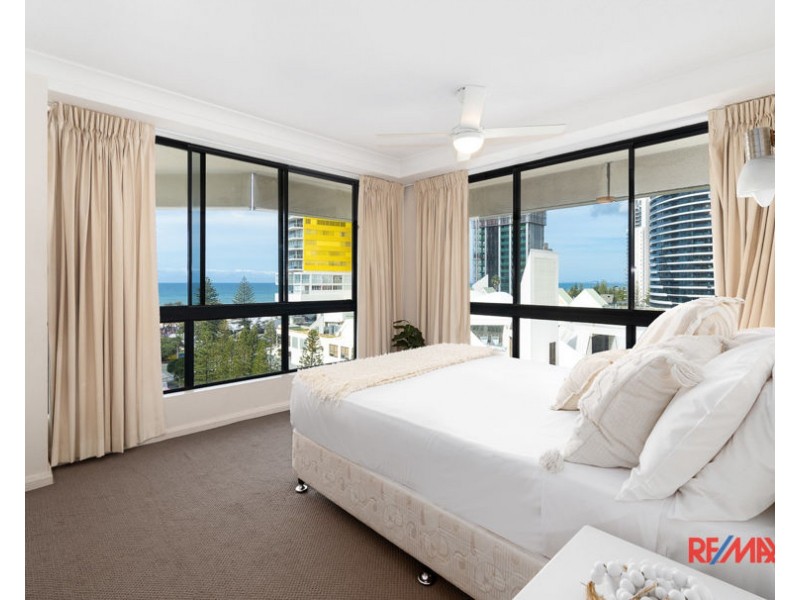 113/15 Victoria Avenue, Broadbeach QLD 4218