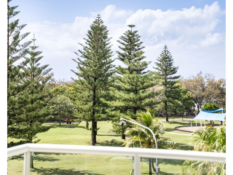 12/177 Old Burleigh Road, Broadbeach QLD 4218