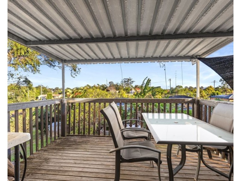 4 Flinders Avenue, Molendinar QLD 4214