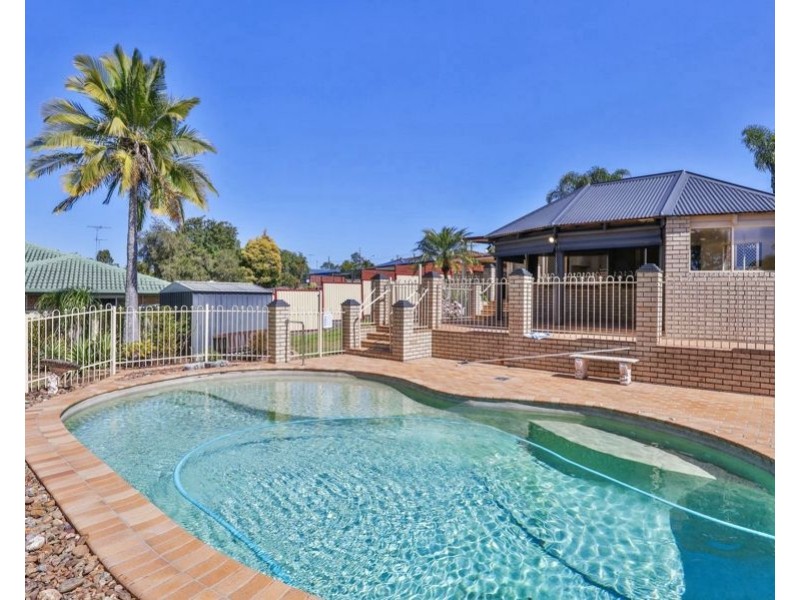 202 Mount Warren Boulevard, Mount Warren Park QLD 4207