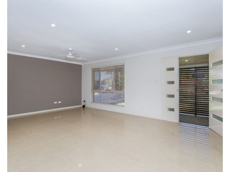 202 Mount Warren Boulevard, Mount Warren Park QLD 4207