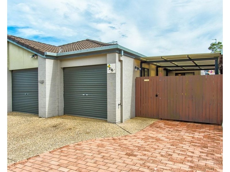 2/8 Geoff Wolter Drive West, Molendinar QLD 4214