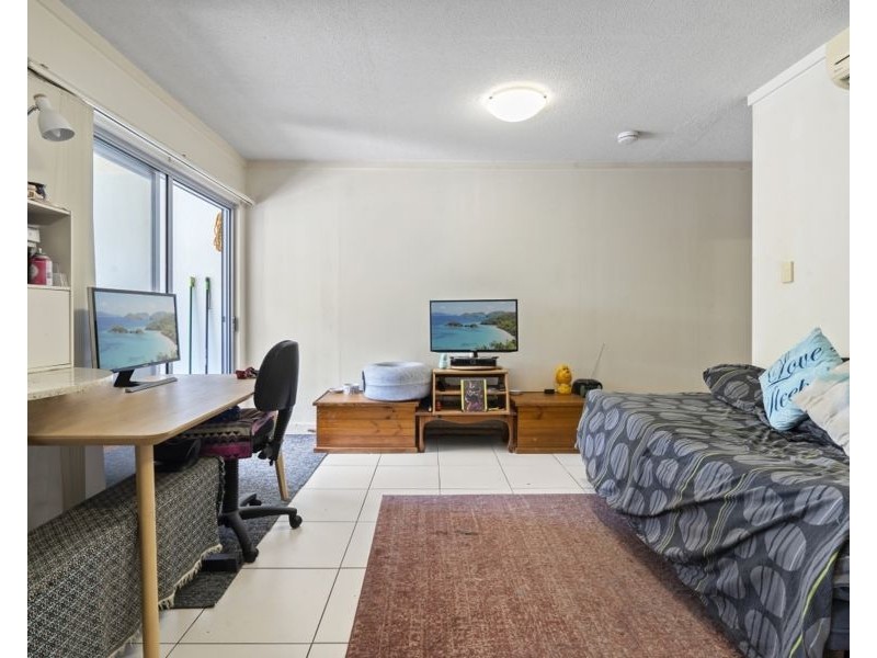 148 High Street, Southport QLD 4215