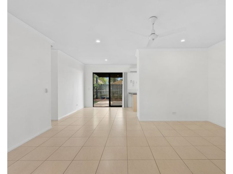 3/20 Brown Street, Labrador QLD 4215