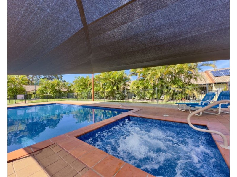 3/20 Brown Street, Labrador QLD 4215