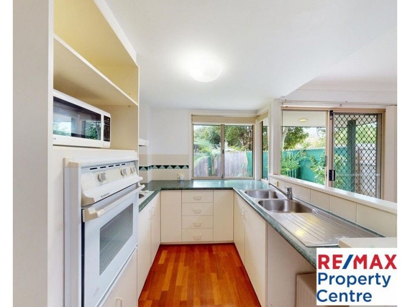 6/75 Brown Street, Labrador QLD 4215