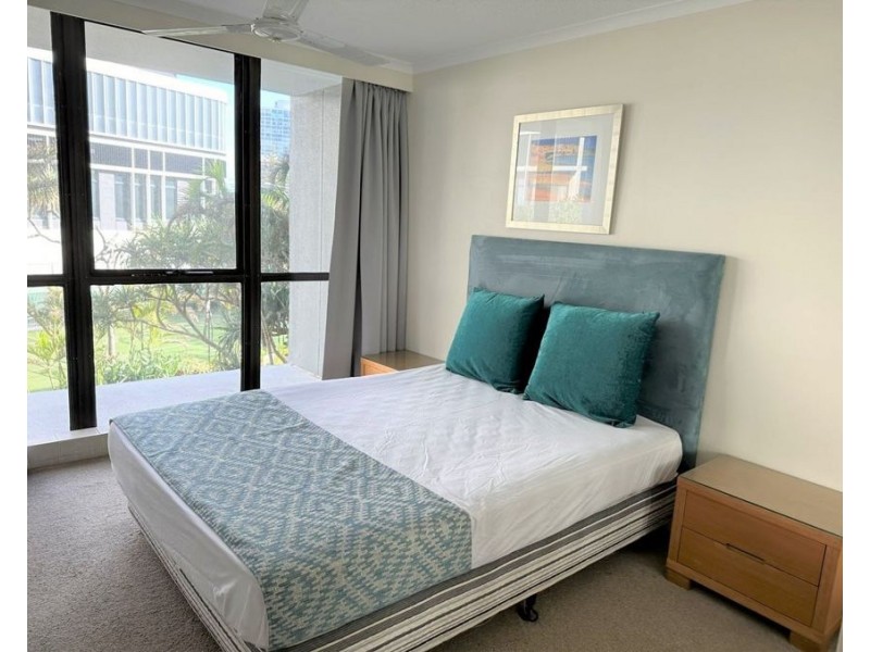 3F/3277 Surfers Paradise Boulevard, Surfers Paradise QLD 4217