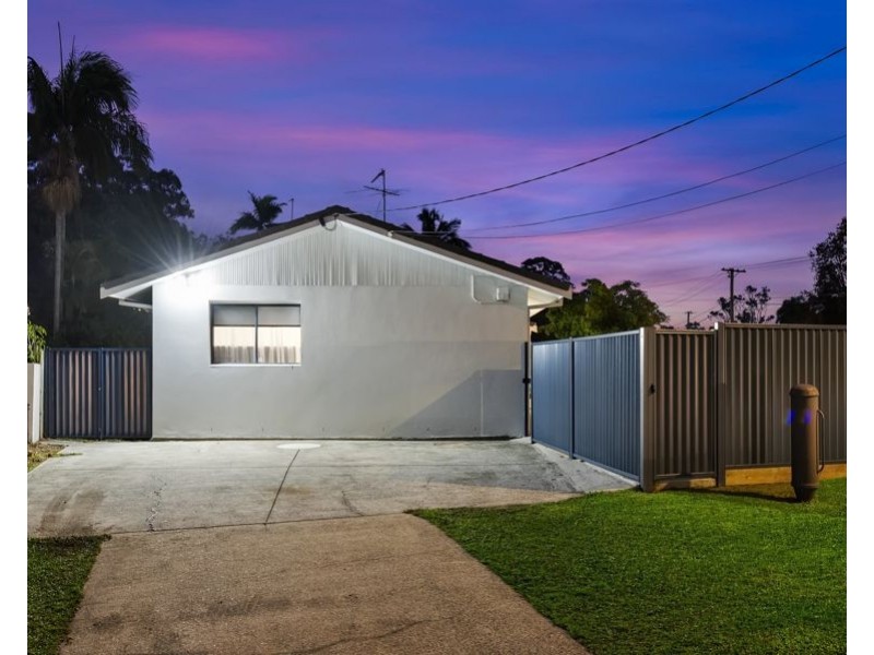 20 Blaxland Avenue, Molendinar QLD 4214