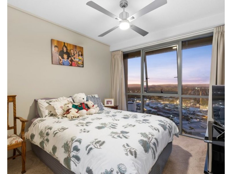 274/105 Scarborough Street, Southport QLD 4215