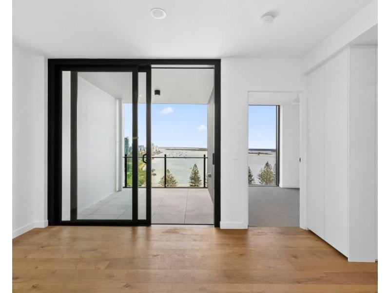 1123/165 Marine Parade, Southport QLD 4215