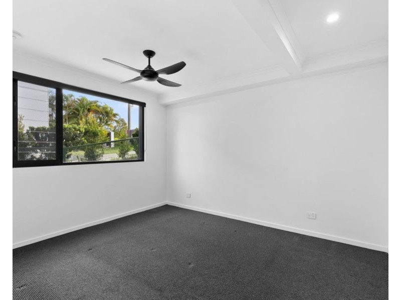 15B Mattocks Road, Burleigh Waters QLD 4220