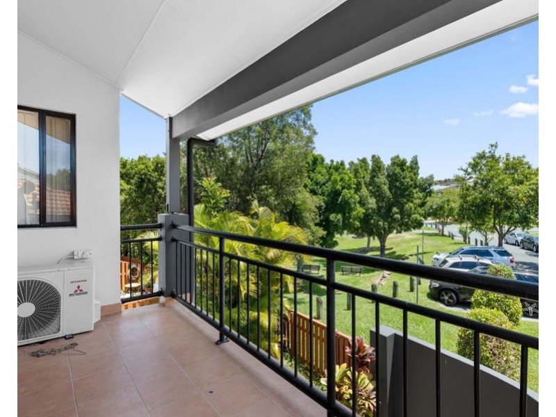 1/1 Alexandrina Drive, Varsity Lakes QLD 4227