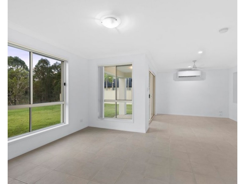 30 Tanzen Drive, Arundel QLD 4214