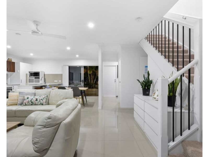 Lot 2/112 Eugaree Street, Southport QLD 4215