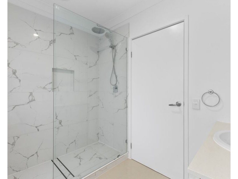 Lot 2/112 Eugaree Street, Southport QLD 4215