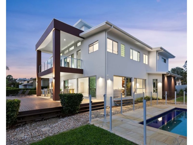 1038 Lakeview Terrace, Benowa QLD 4217