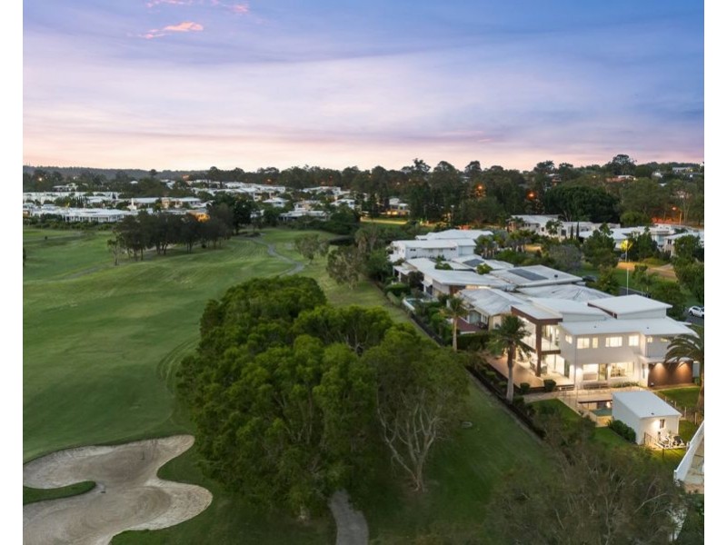 1038 Lakeview Terrace, Benowa QLD 4217