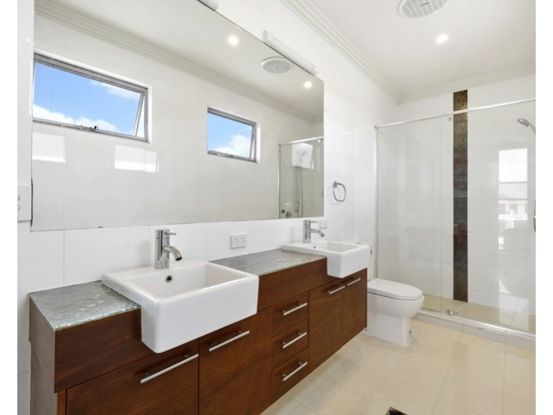 8025 Key Waters, Sanctuary Cove QLD 4212
