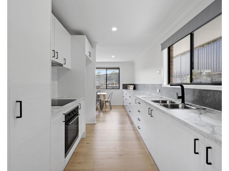 83 Ware Drive, Currumbin Waters QLD 4223