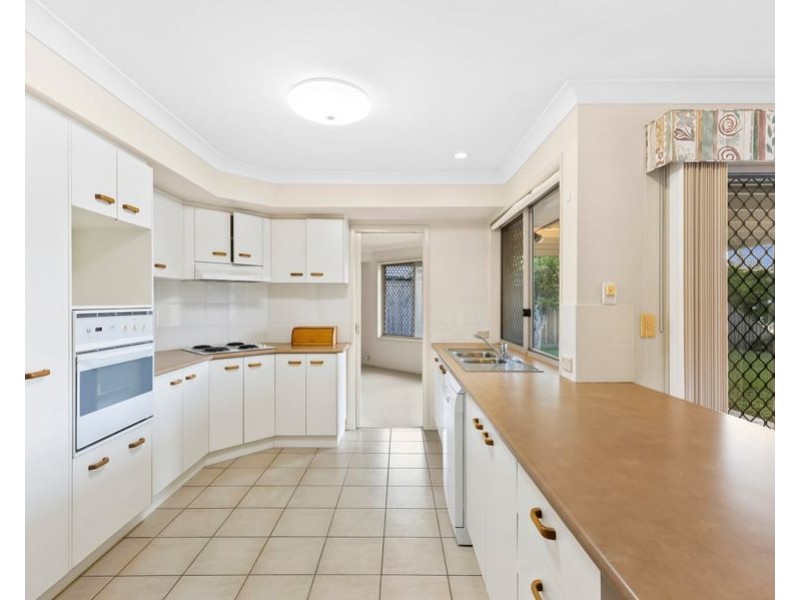 30 Mornington Terrace, Robina QLD 4226