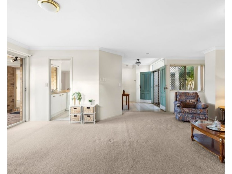 30 Mornington Terrace, Robina QLD 4226